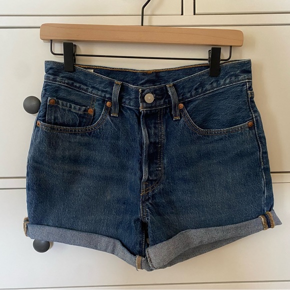 LEVIS SHORT - Picture 3 of 8